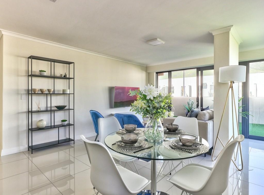 2 Bedroom Property for Sale in Zonnebloem Western Cape